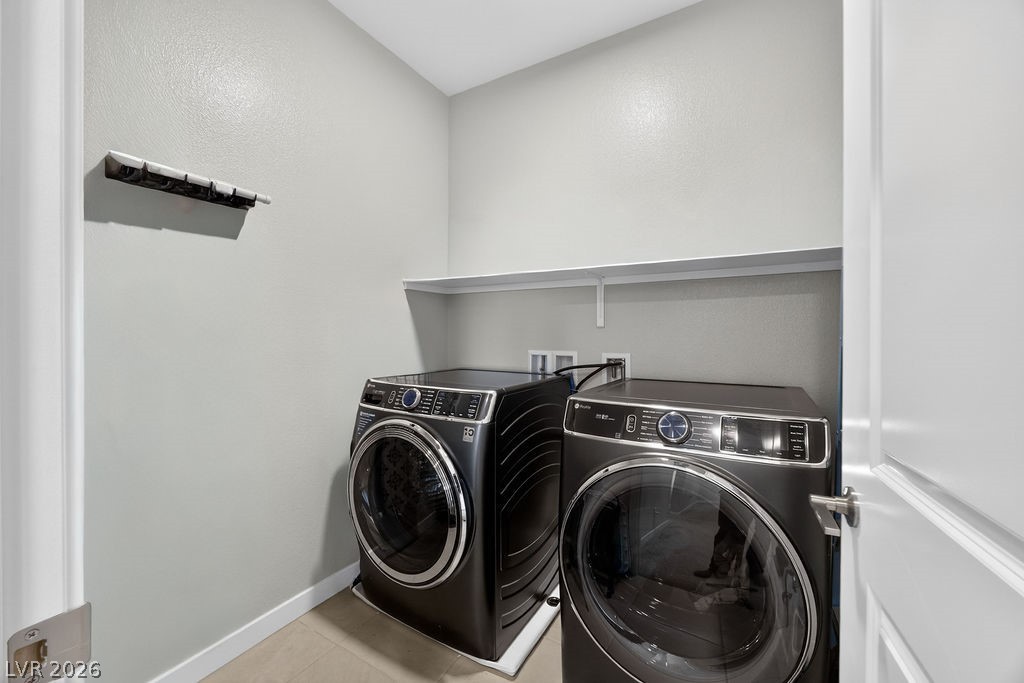 10255 Vonbulin Avenue Las Vegas NV 89166