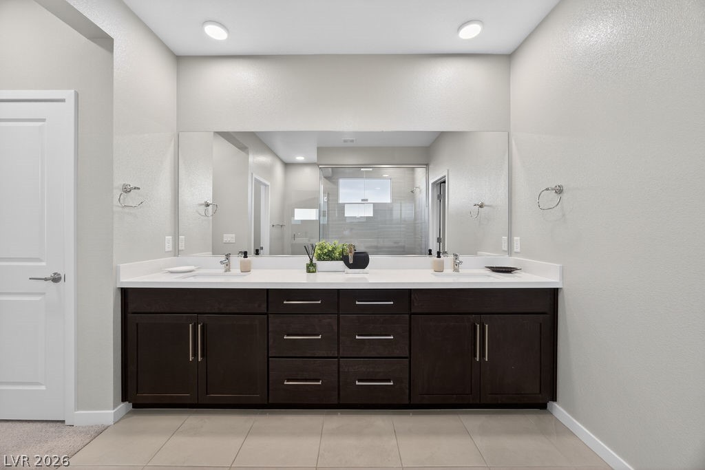 10255 Vonbulin Avenue Las Vegas NV 89166
