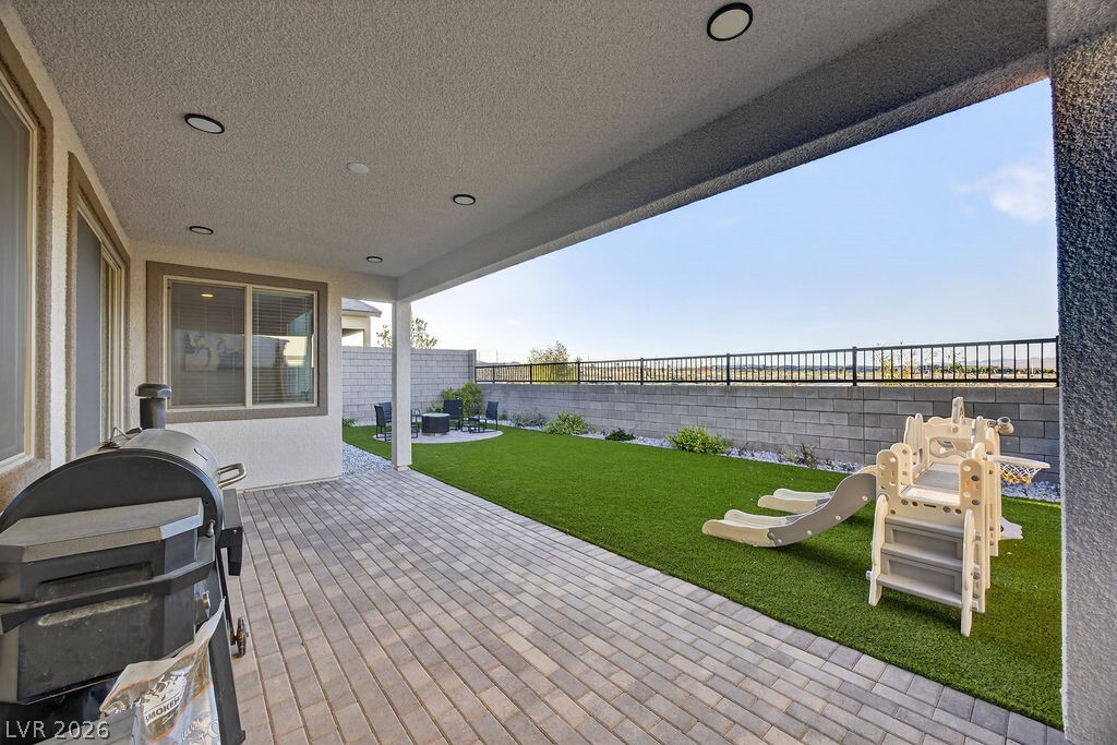 10255 Vonbulin Avenue Las Vegas NV 89166