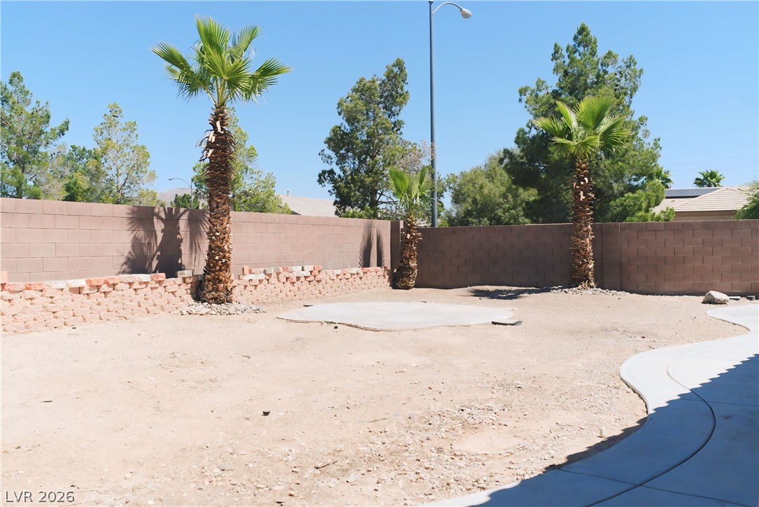 5728 Flying Birdie Avenue Las Vegas NV 89122