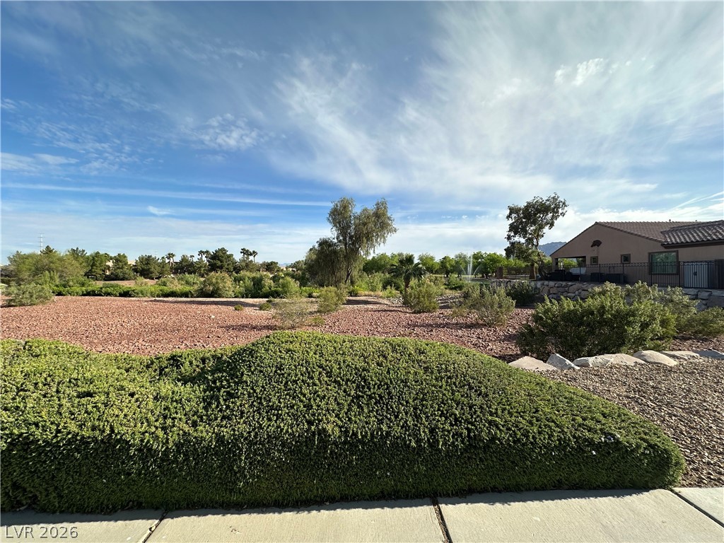 5728 Flying Birdie Avenue Las Vegas NV 89122