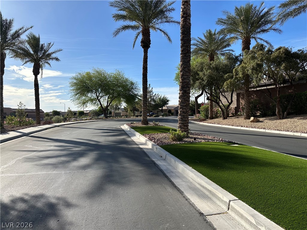 5728 Flying Birdie Avenue Las Vegas NV 89122