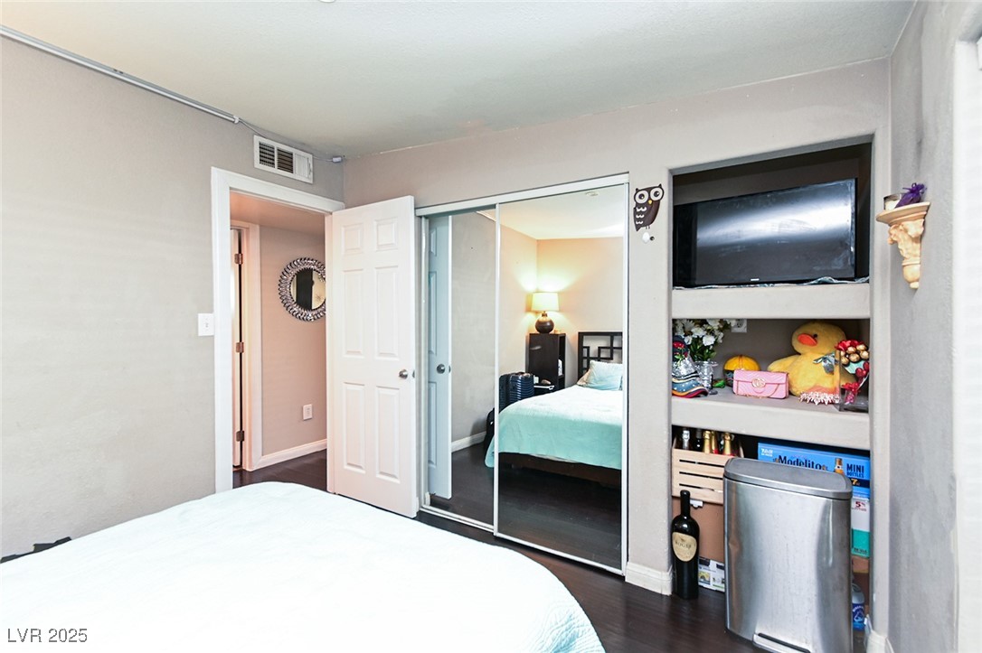 2824 El Toreador Street Las Vegas NV 89169