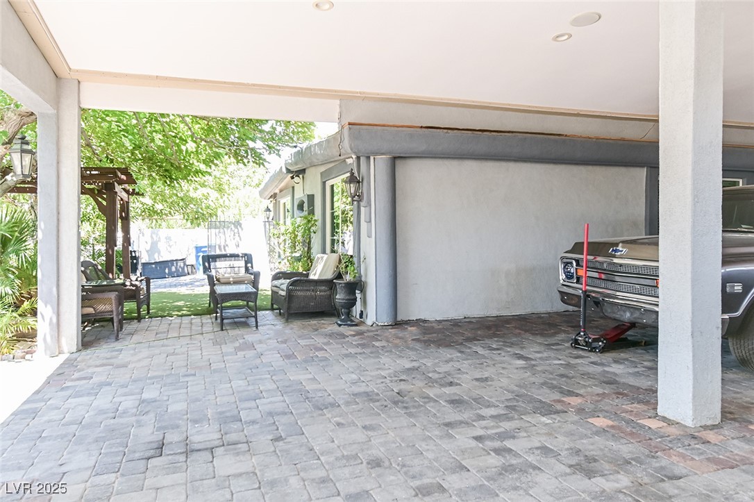 2824 El Toreador Street Las Vegas NV 89169