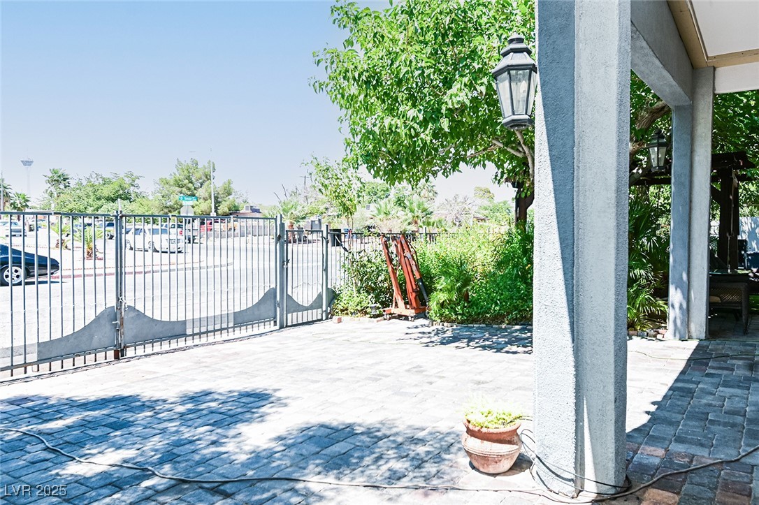 2824 El Toreador Street Las Vegas NV 89169