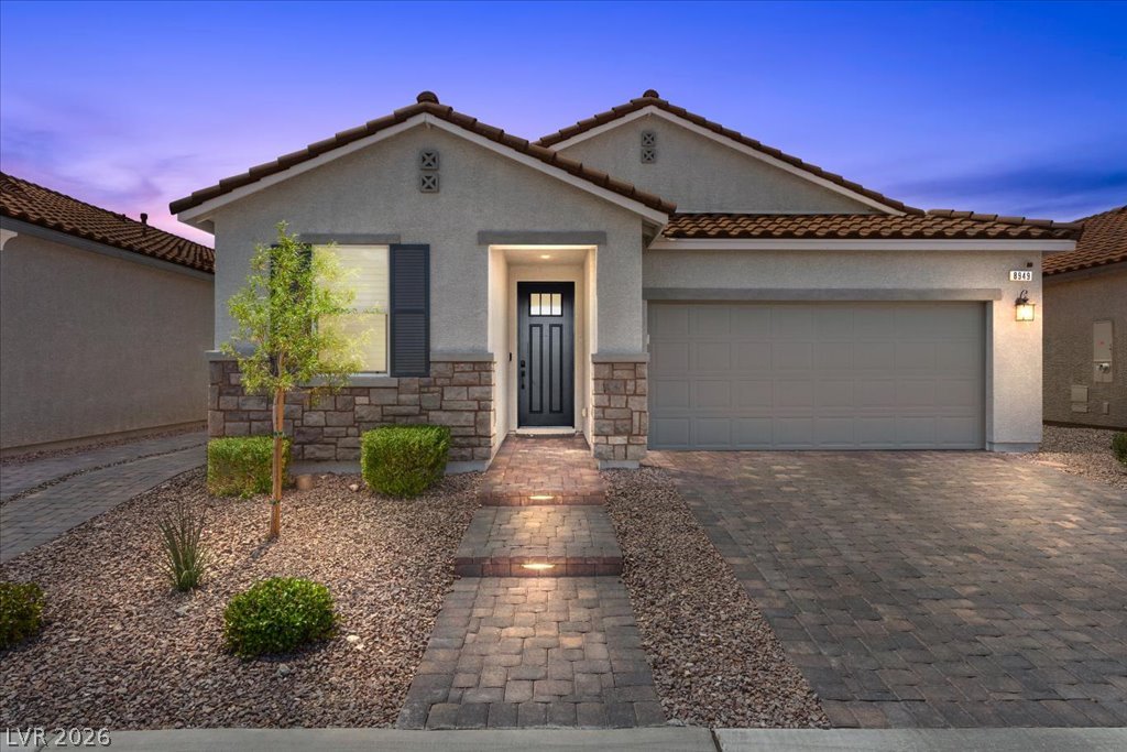 8949 Lucky Crest Street Las Vegas NV 89113
