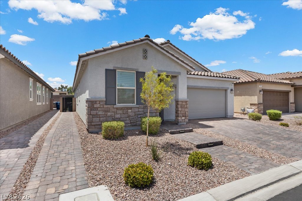 8949 Lucky Crest Street Las Vegas NV 89113
