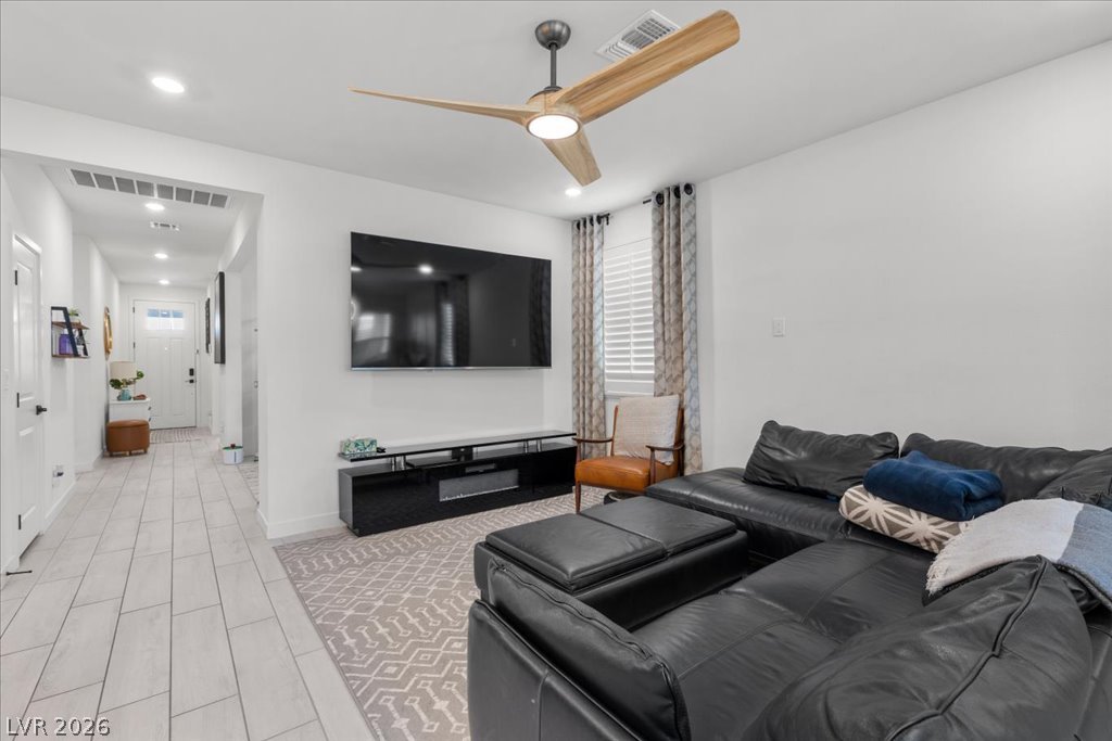 8949 Lucky Crest Street Las Vegas NV 89113