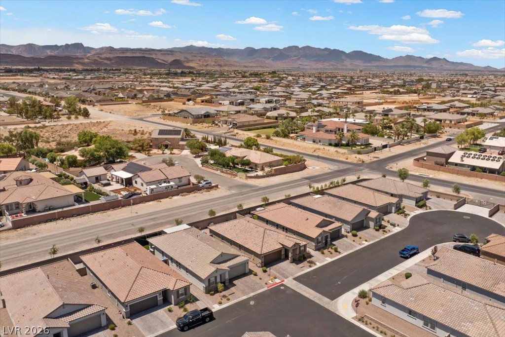 8949 Lucky Crest Street Las Vegas NV 89113