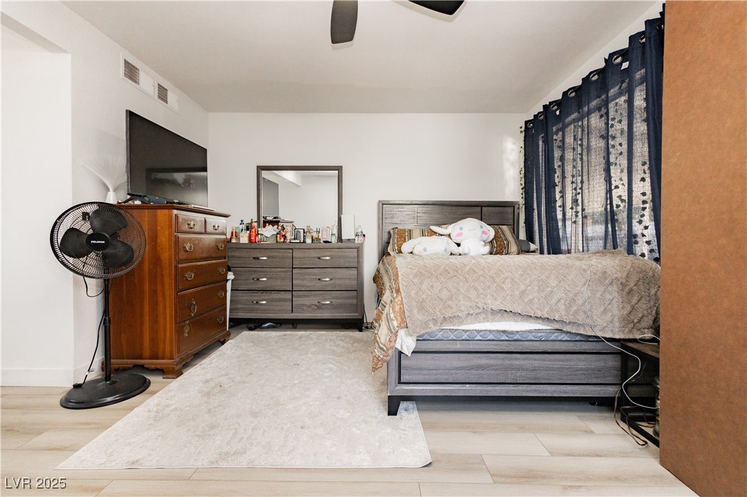 705 N Torrey Pines Las Vegas NV 89107