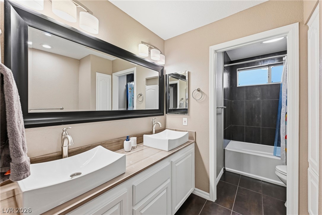 2002 Mesquite Wood Court C Henderson NV 89012