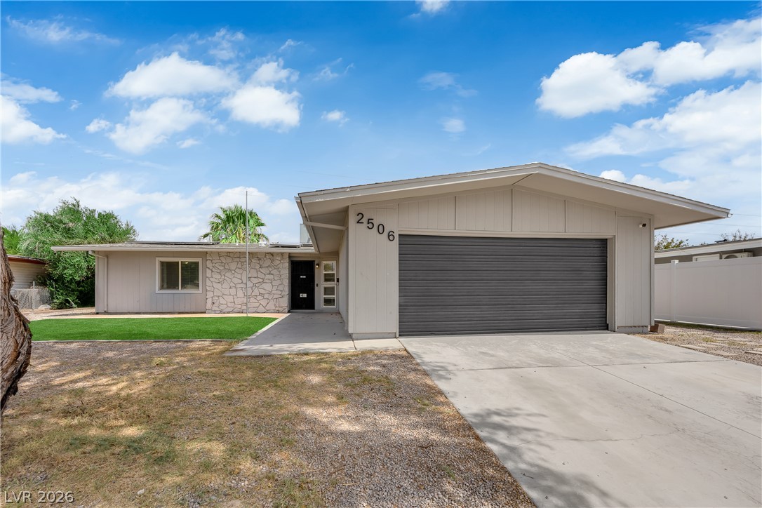2506 Winterwood Boulevard Las Vegas NV 89142
