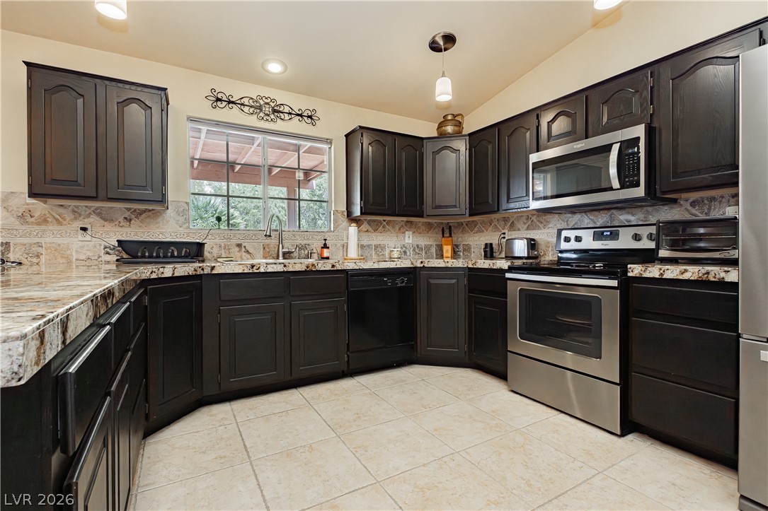 5525 North Tee Pee Lane Las Vegas NV 89149