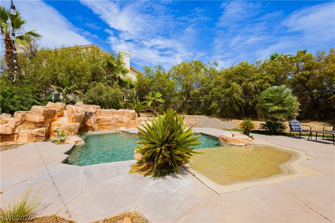5525 North Tee Pee Lane Las Vegas NV 89149