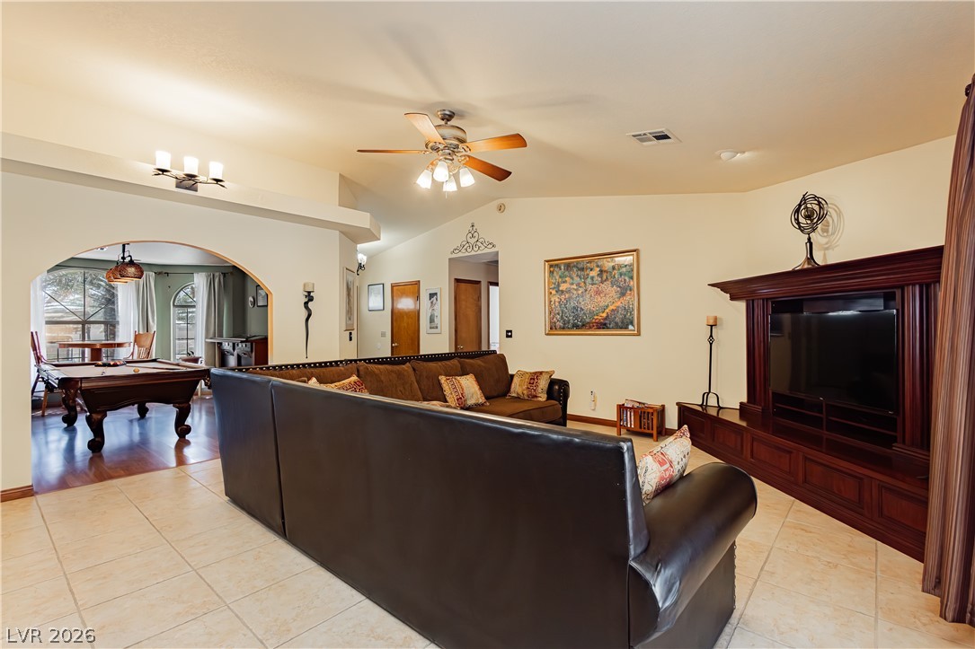 5525 North Tee Pee Lane Las Vegas NV 89149
