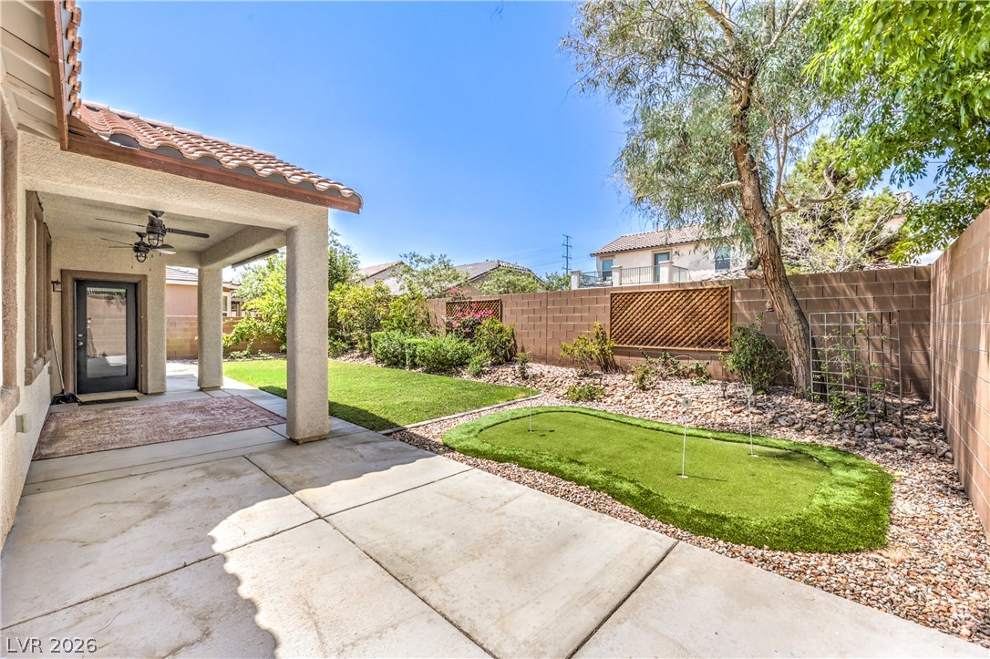 8213 Dragonfly Bush Court North Las Vegas NV 89085