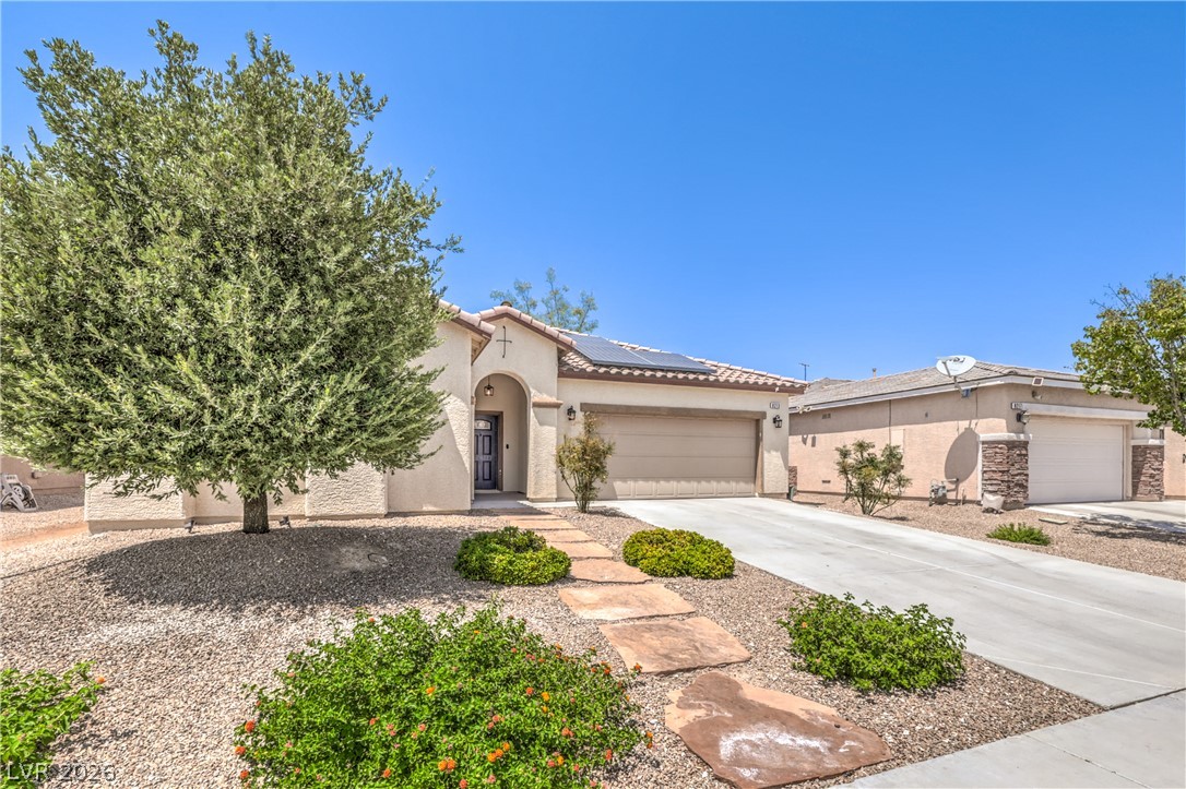 8213 Dragonfly Bush Court North Las Vegas NV 89085