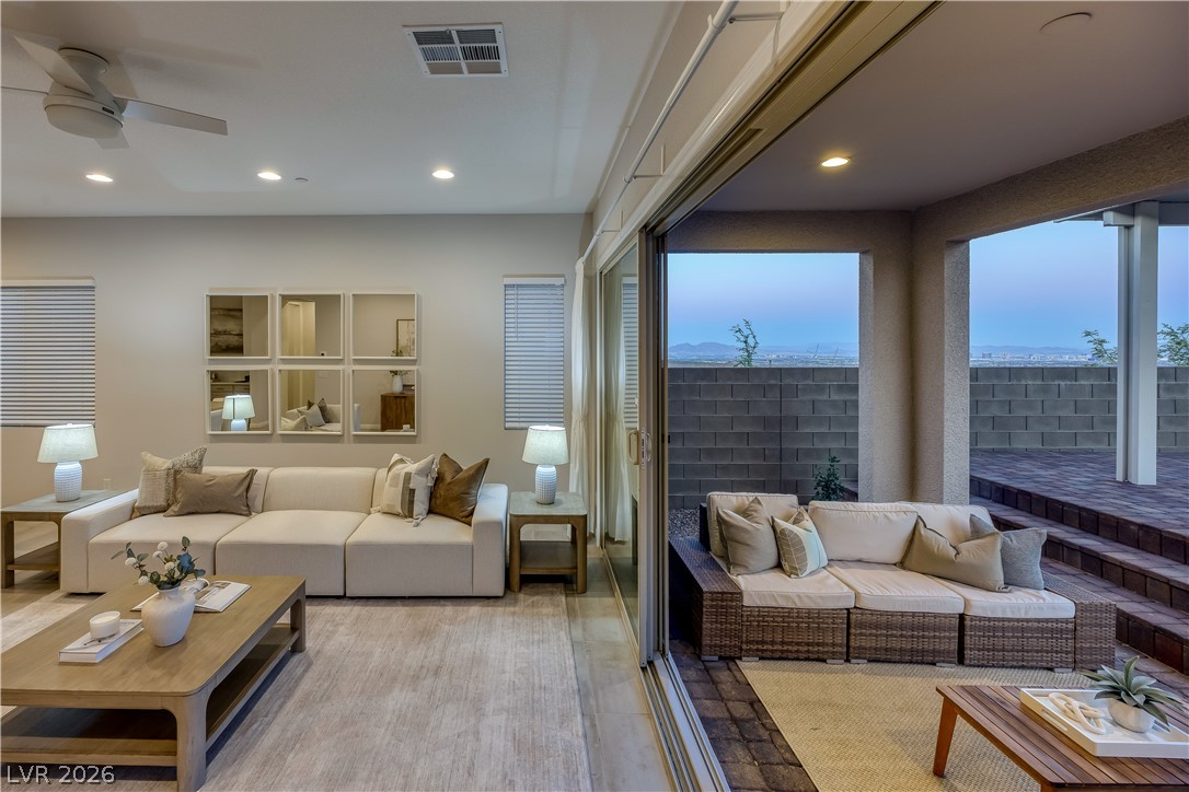 11677 Hatchling Avenue Las Vegas NV 89138