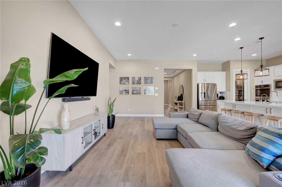 552 Comodo Street Henderson NV 89011