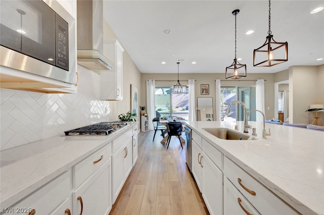 552 Comodo Street Henderson NV 89011