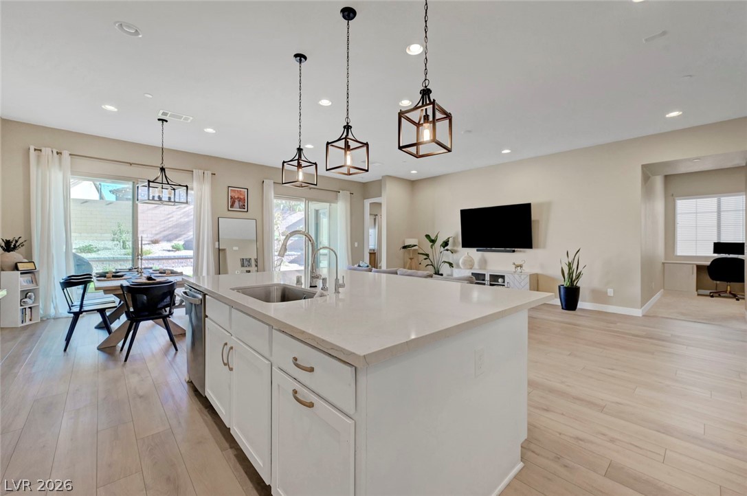 552 Comodo Street Henderson NV 89011