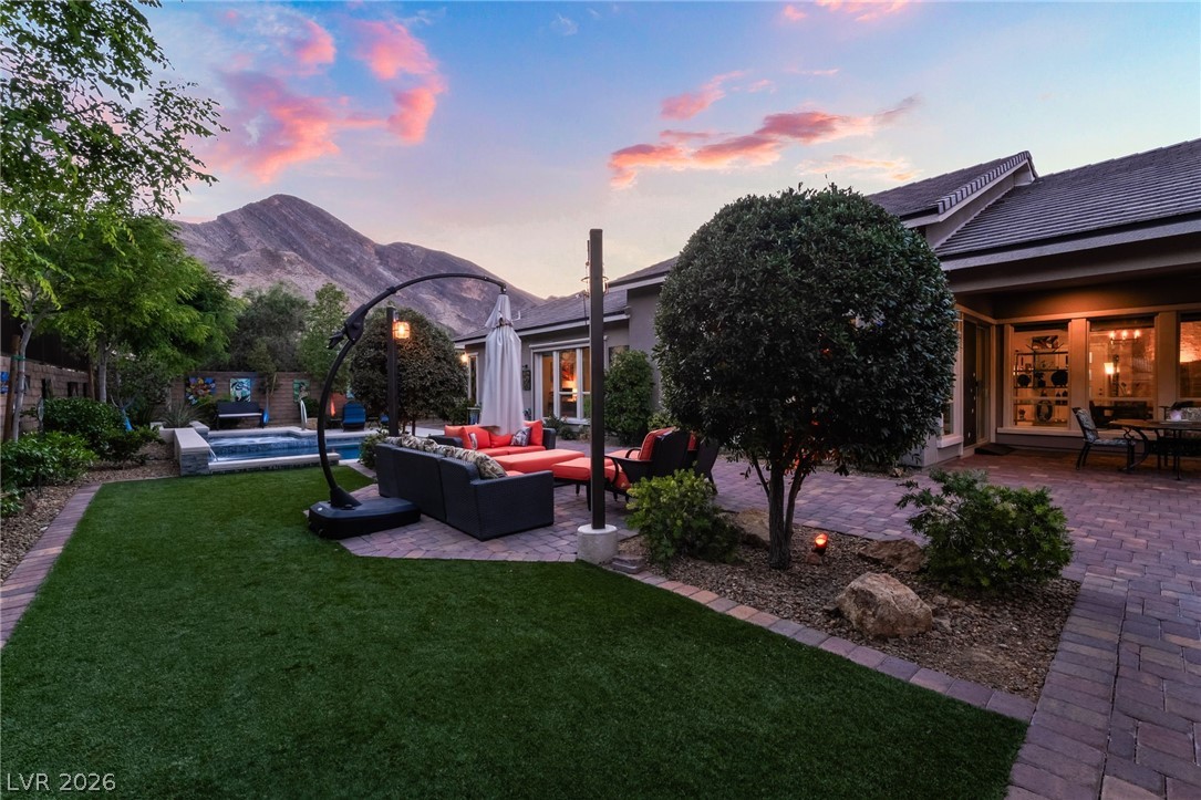11111 Luna Blanca Drive Las Vegas NV 89138