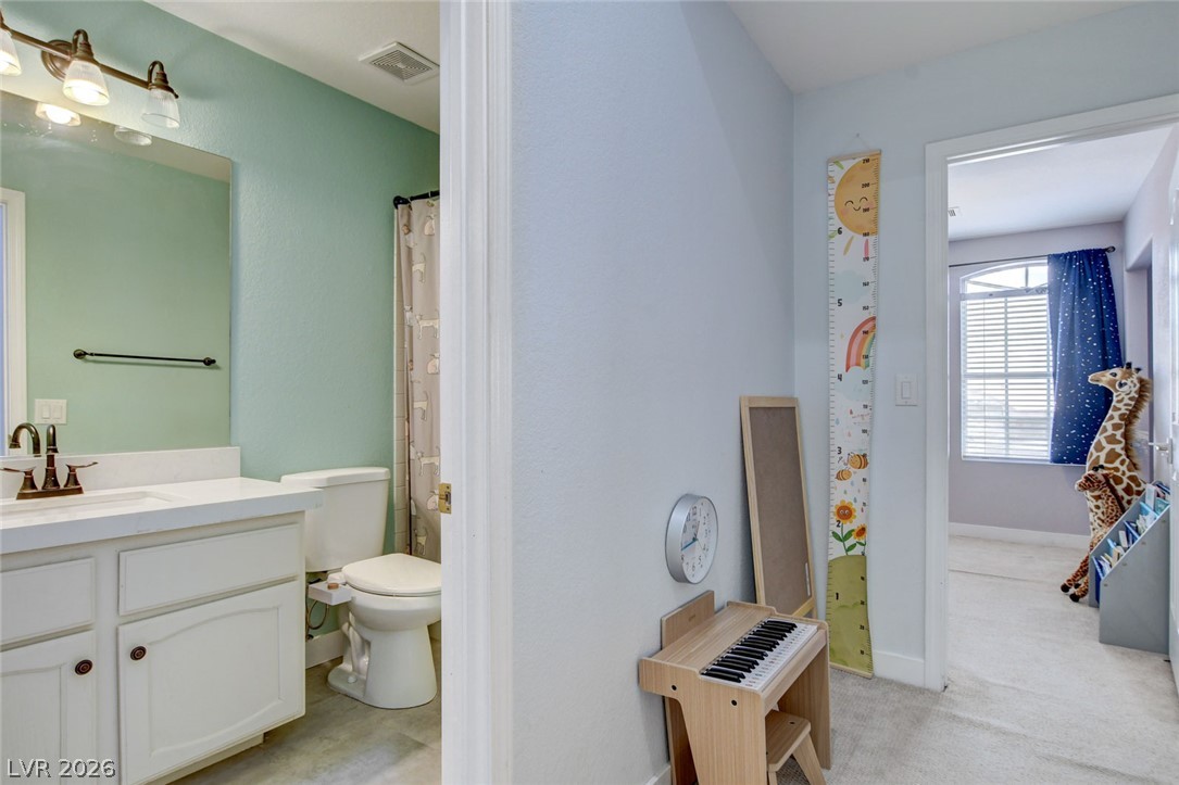 8935 Waymire Creek Court Las Vegas NV 89147