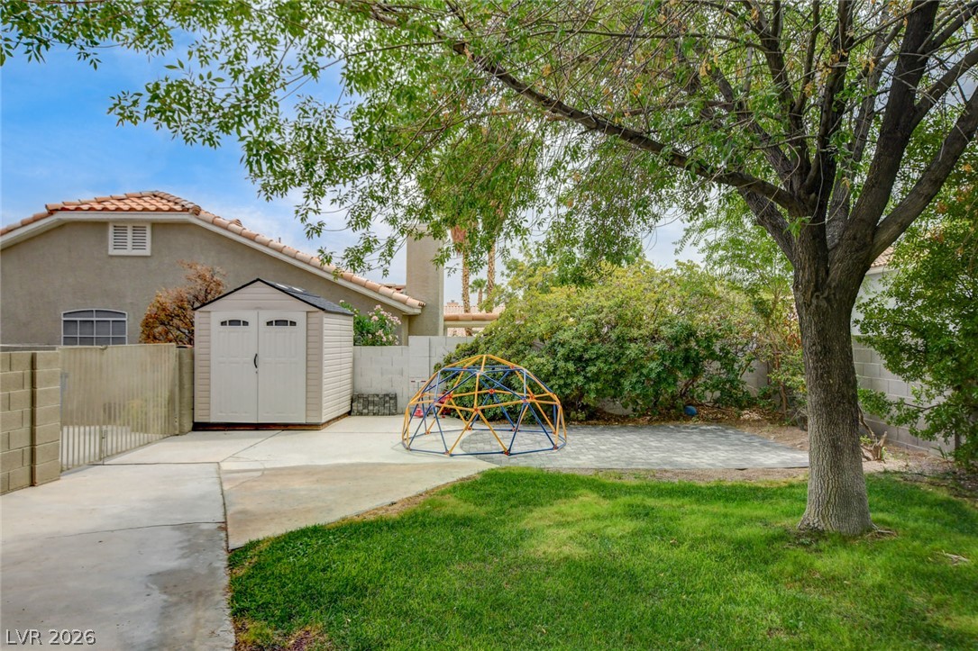 8935 Waymire Creek Court Las Vegas NV 89147