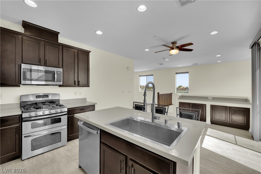 1109 Via Castelli Henderson NV 89052