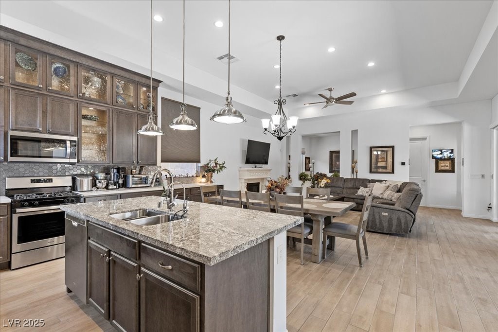 6722 Desert Crimson Street Las Vegas NV 89148