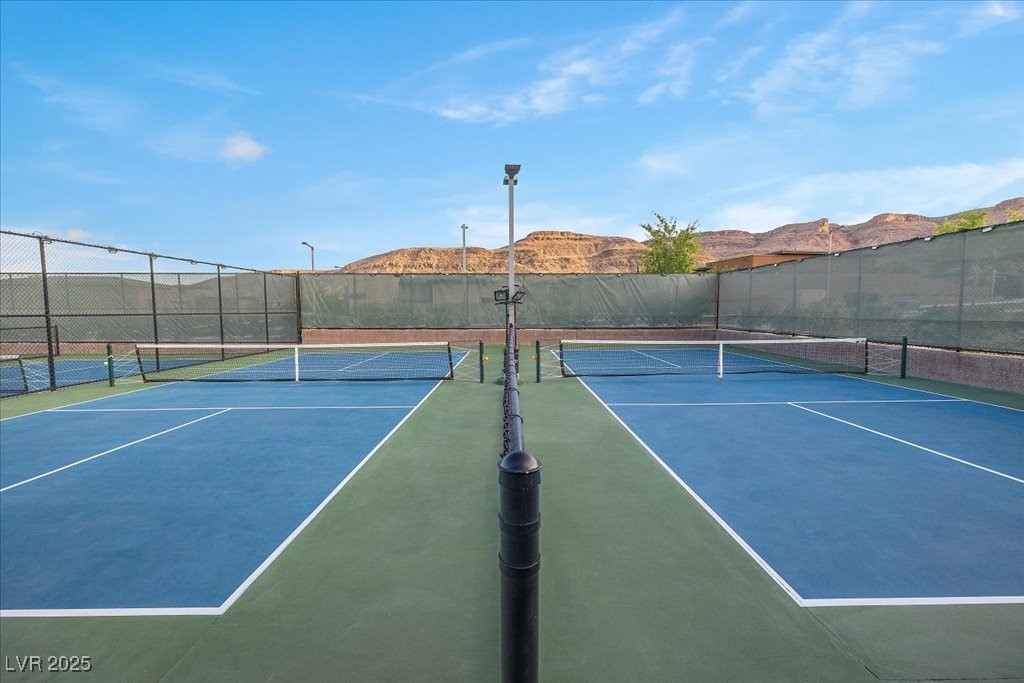 6722 Desert Crimson Street Las Vegas NV 89148