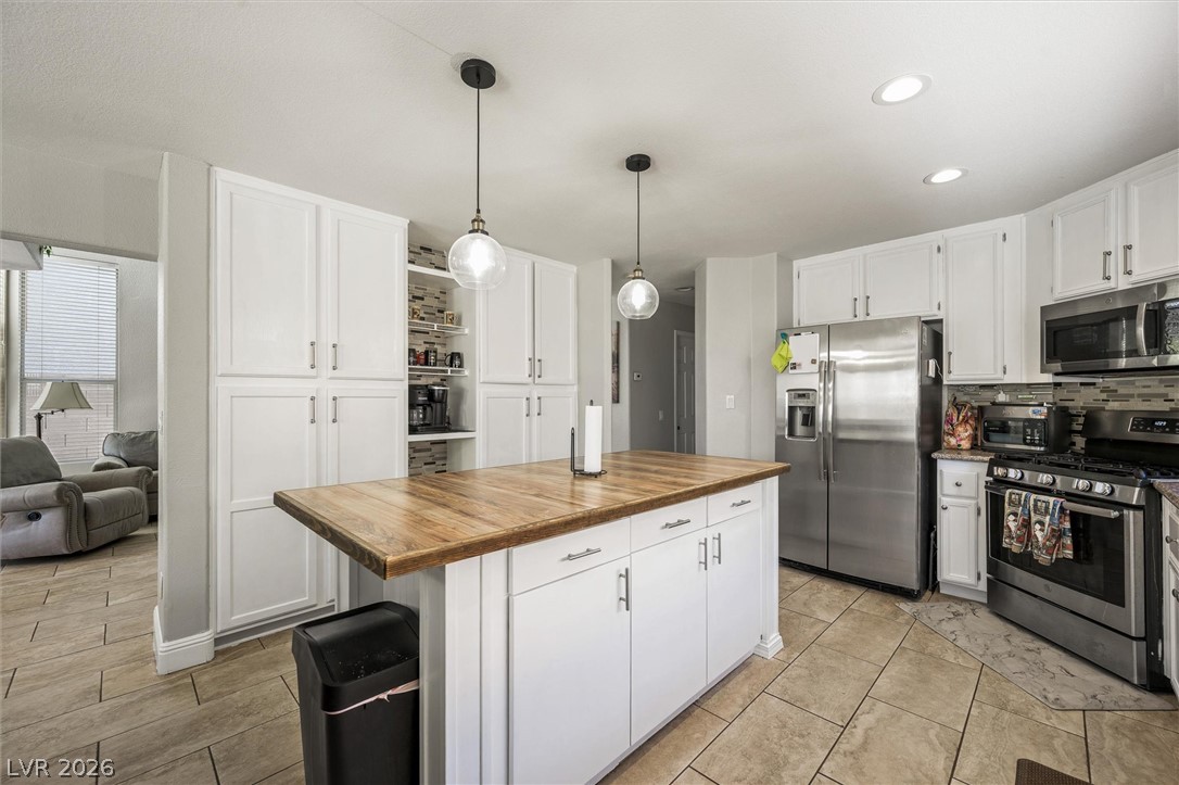 1917 Badger Canyon Avenue North Las Vegas NV 89031