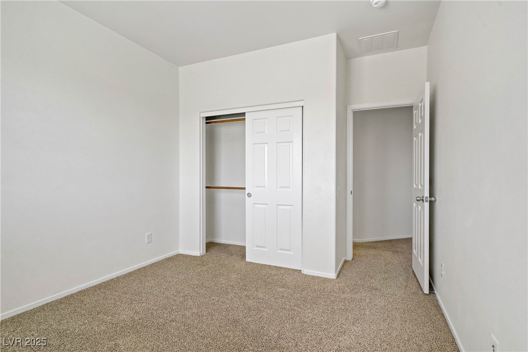 6933 Diver Avenue North Las Vegas NV 89084