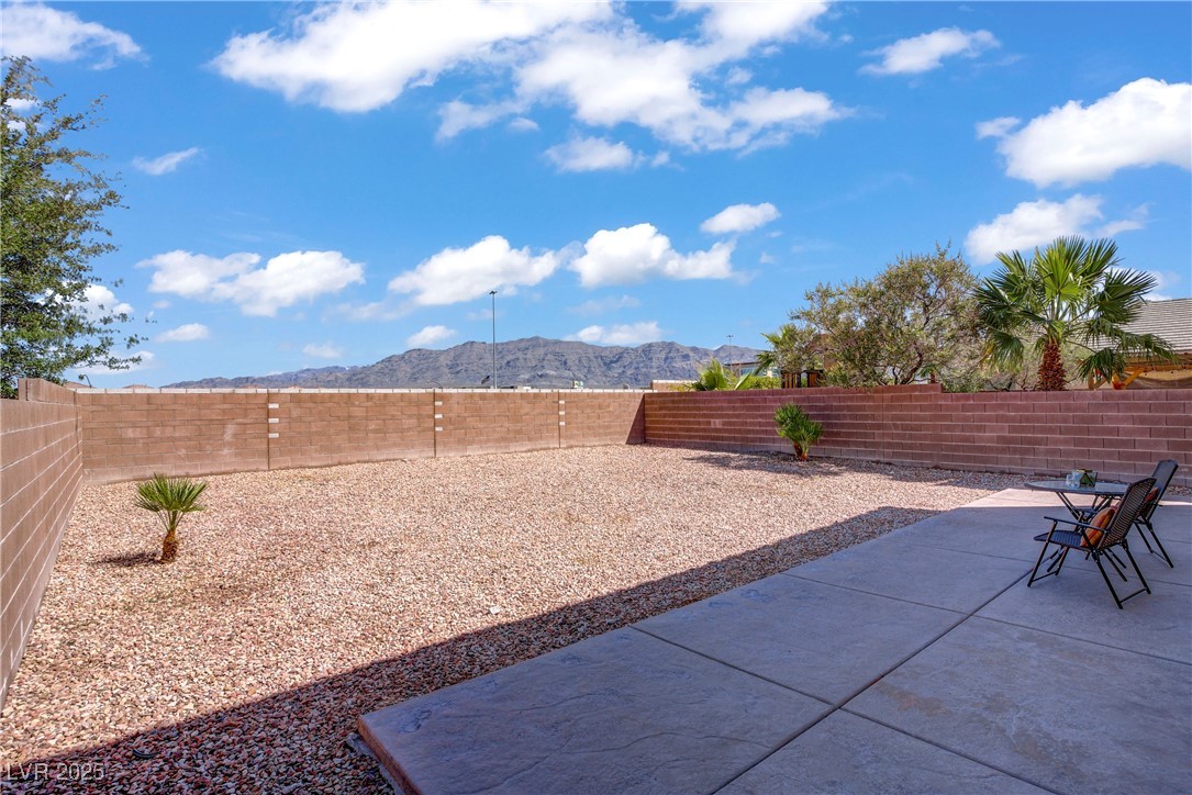 6933 Diver Avenue North Las Vegas NV 89084