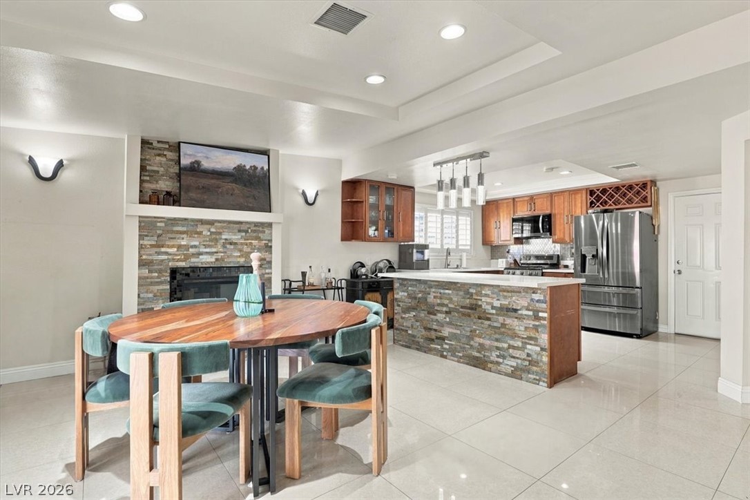 3936 Jewel Avenue Las Vegas NV 89121