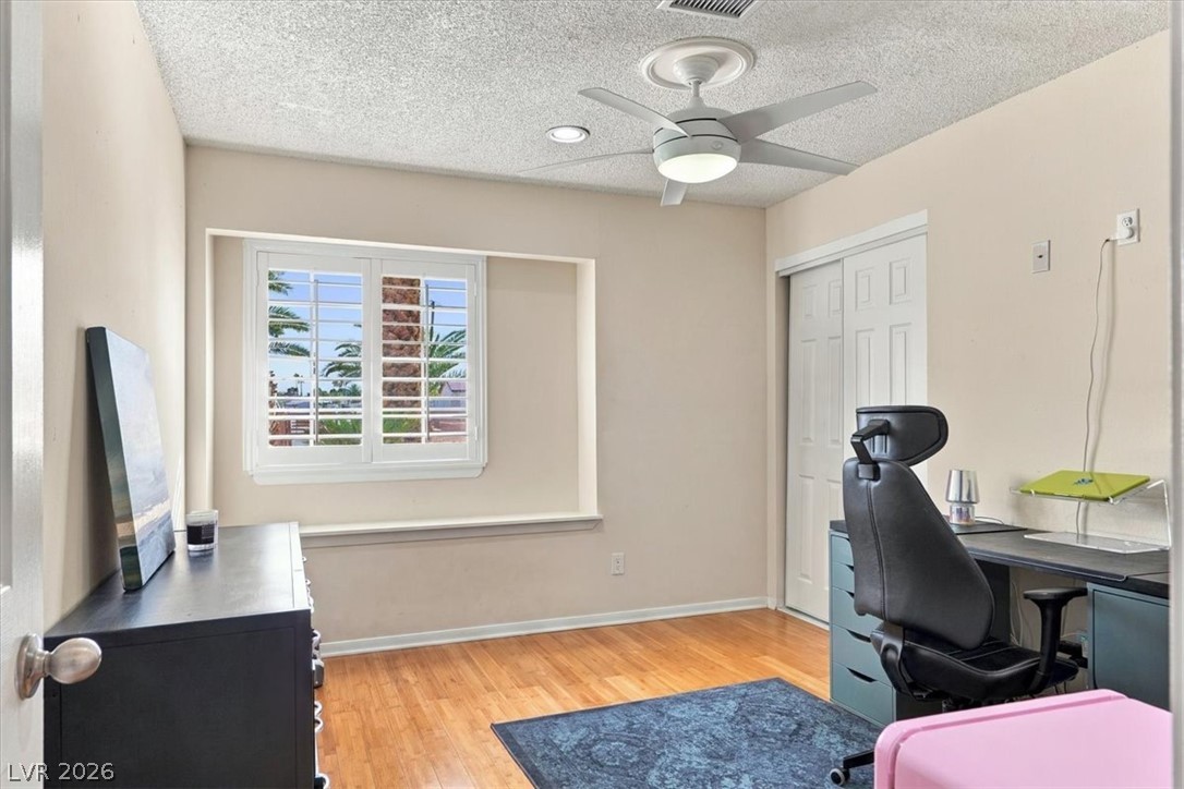 3936 Jewel Avenue Las Vegas NV 89121