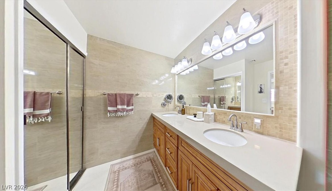 3936 Jewel Avenue Las Vegas NV 89121