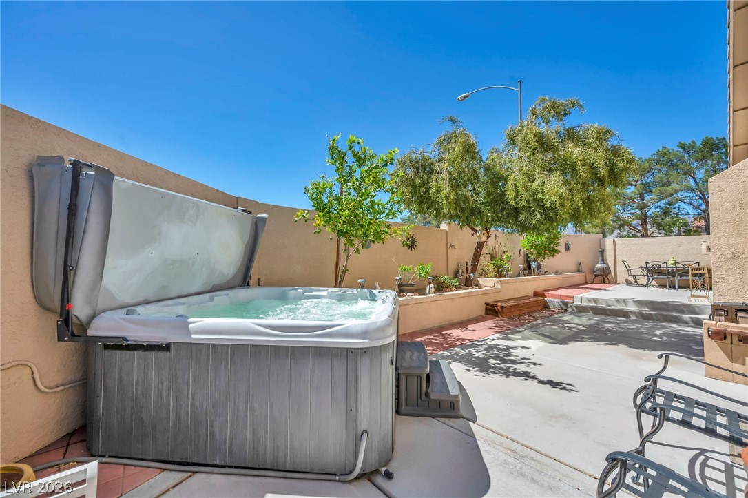 8765 Raindrop Canyon Avenue Las Vegas NV 89129