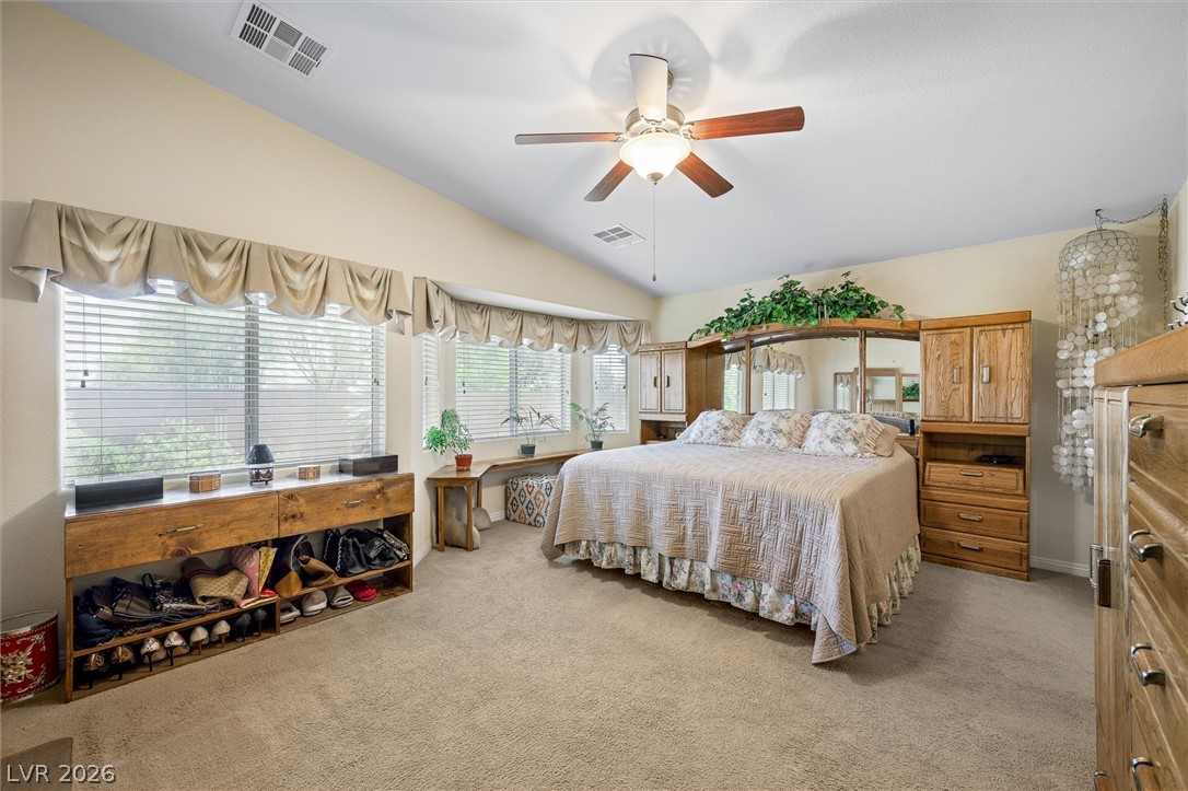 213 Whitetail Archery Avenue North Las Vegas NV 89084