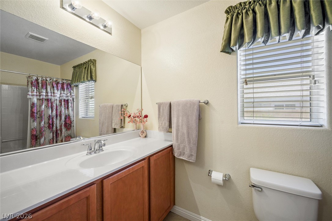 213 Whitetail Archery Avenue North Las Vegas NV 89084