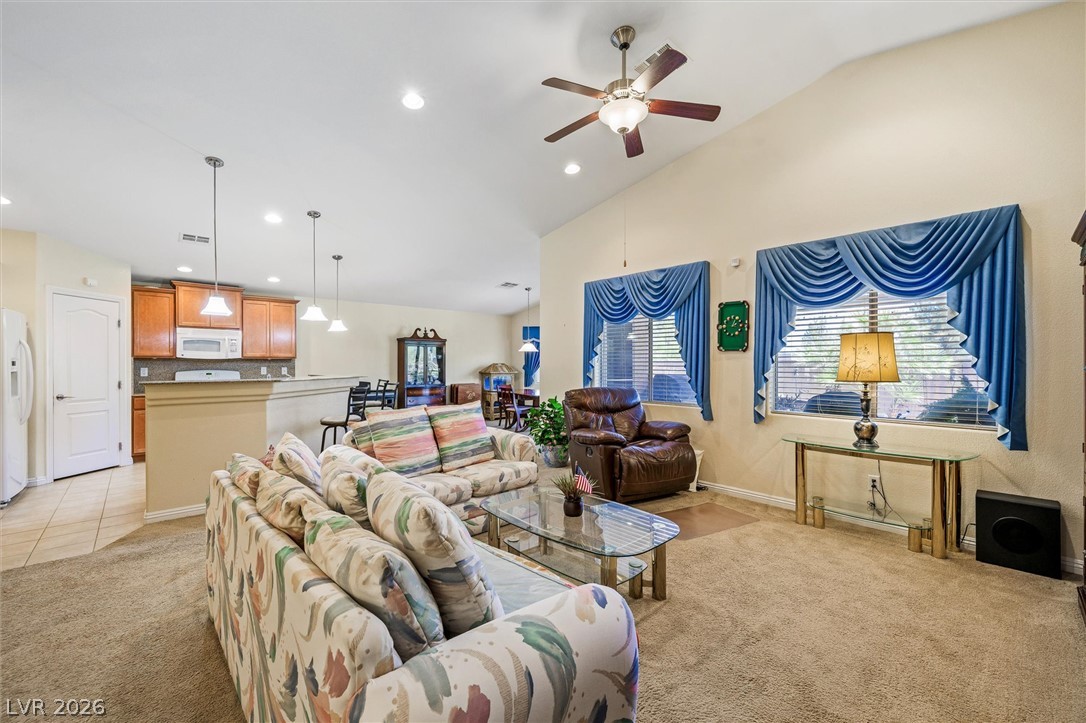 213 Whitetail Archery Avenue North Las Vegas NV 89084