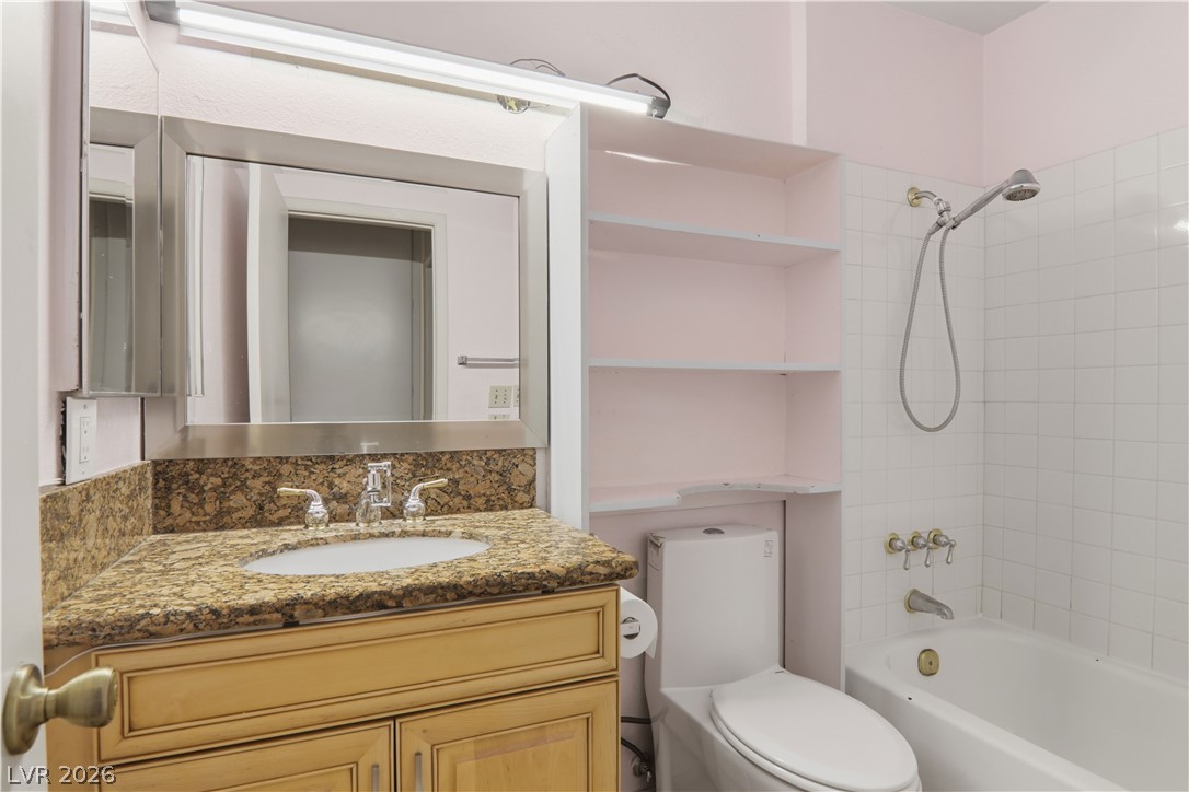 4727 Beaconsfield Street Las Vegas NV 89147