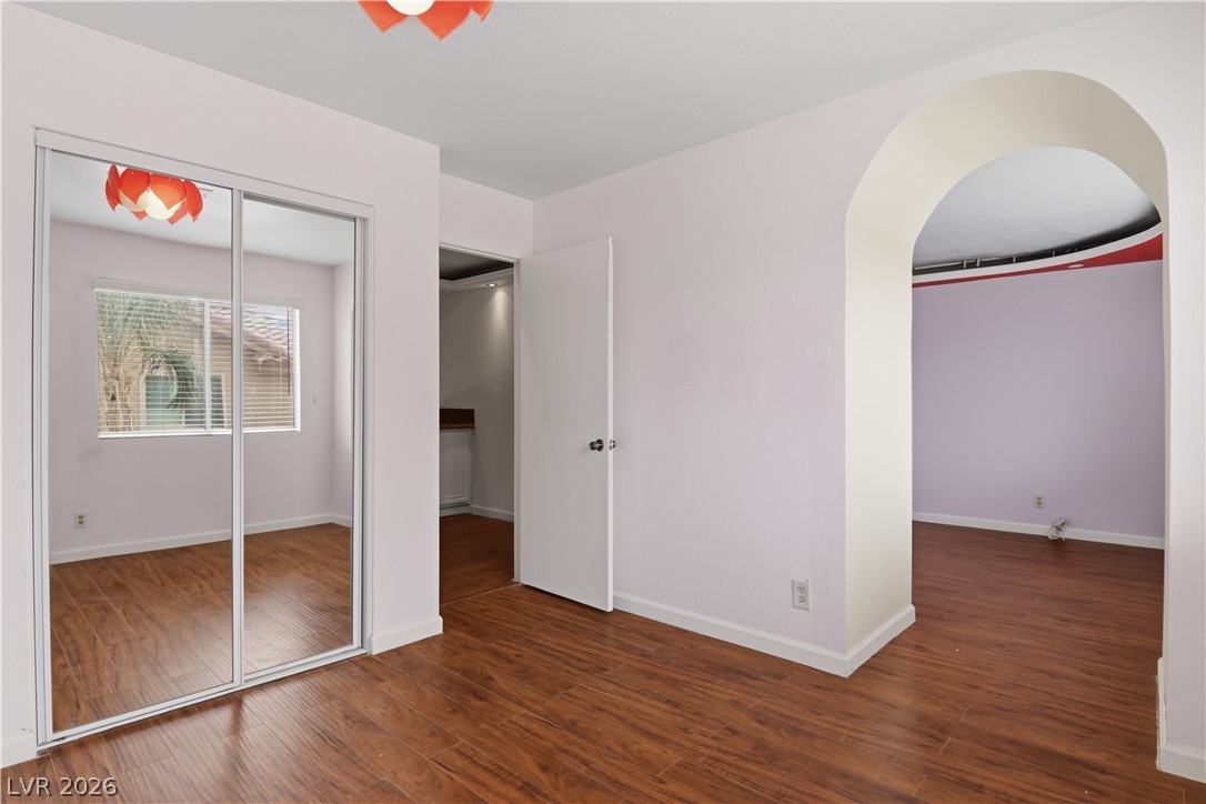 4727 Beaconsfield Street Las Vegas NV 89147
