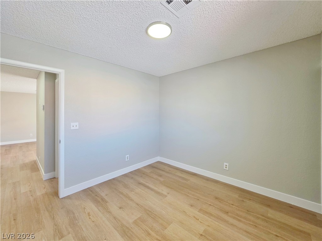 9957 Biscayne Lane Las Vegas NV 89117