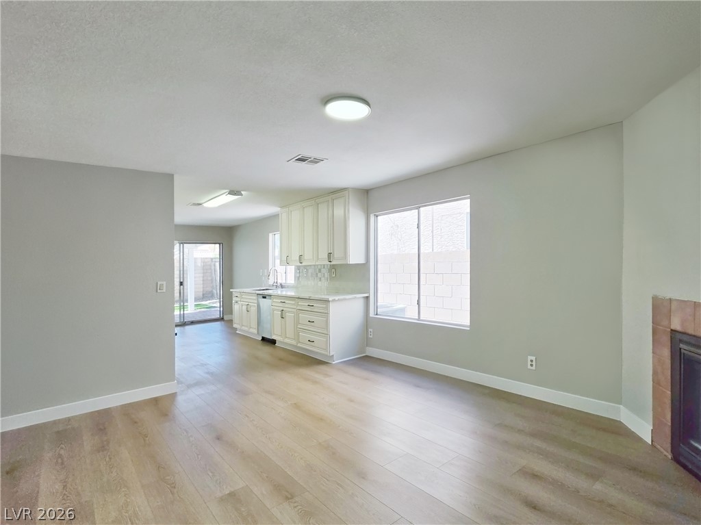 9957 Biscayne Lane Las Vegas NV 89117