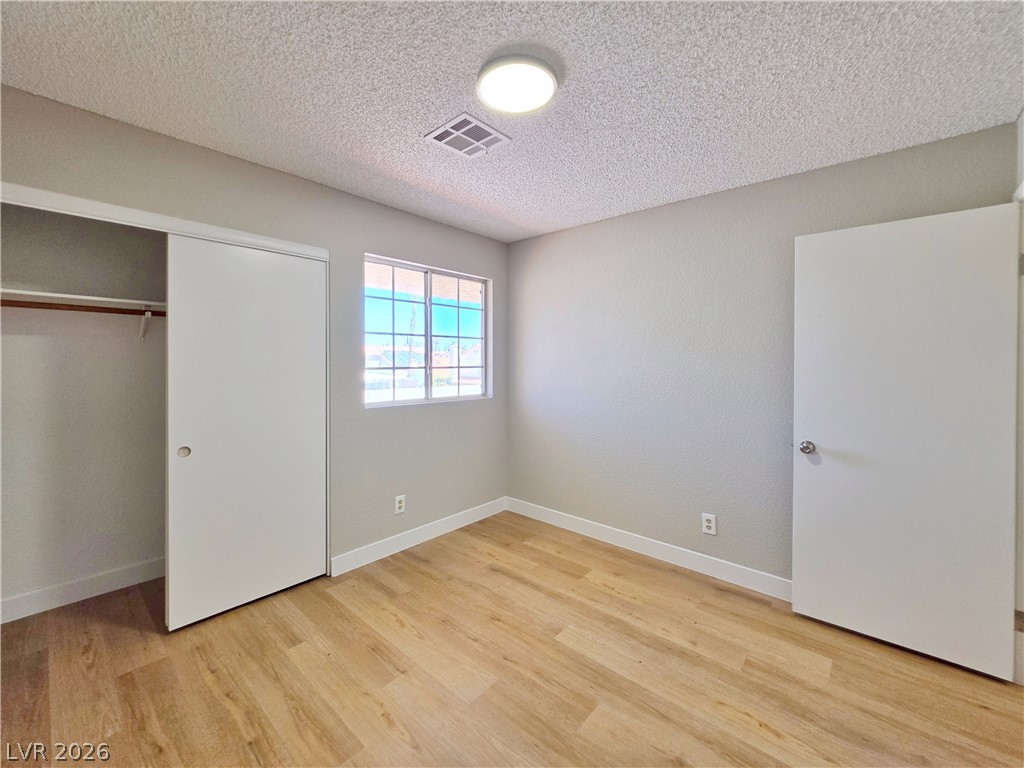 9957 Biscayne Lane Las Vegas NV 89117