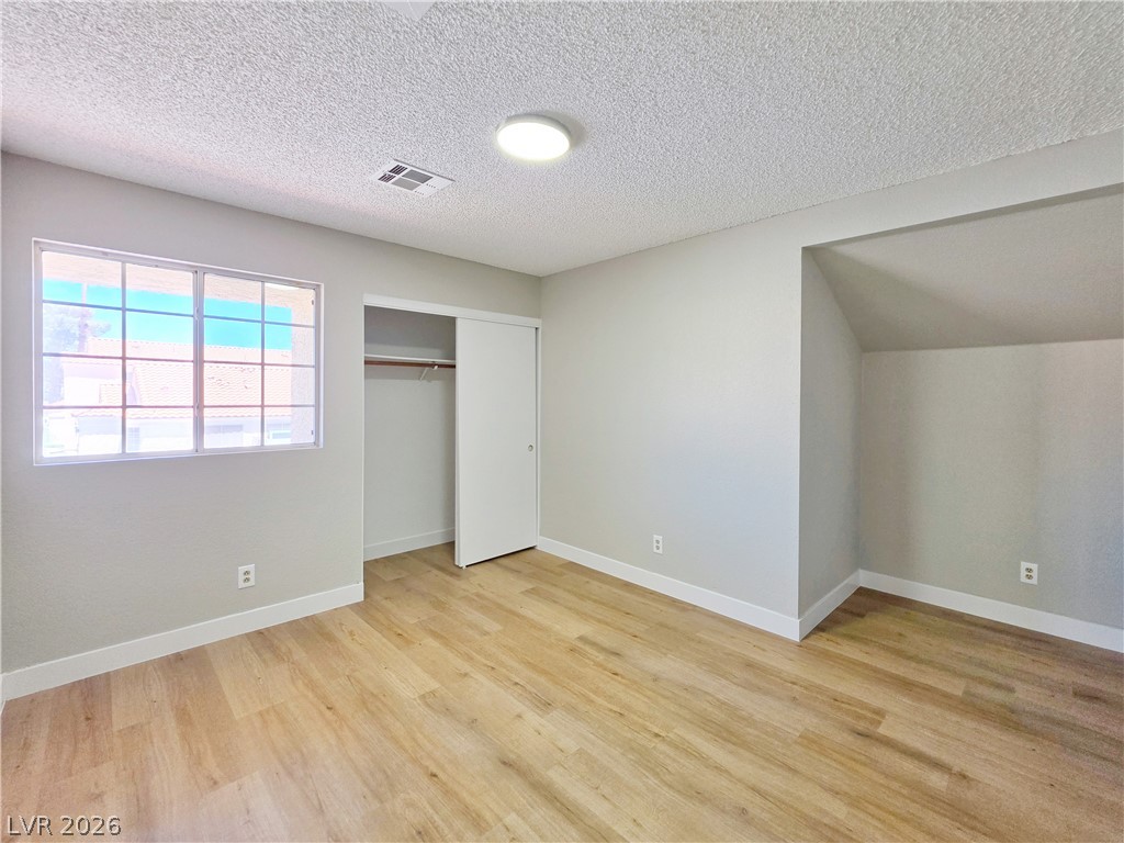 9957 Biscayne Lane Las Vegas NV 89117