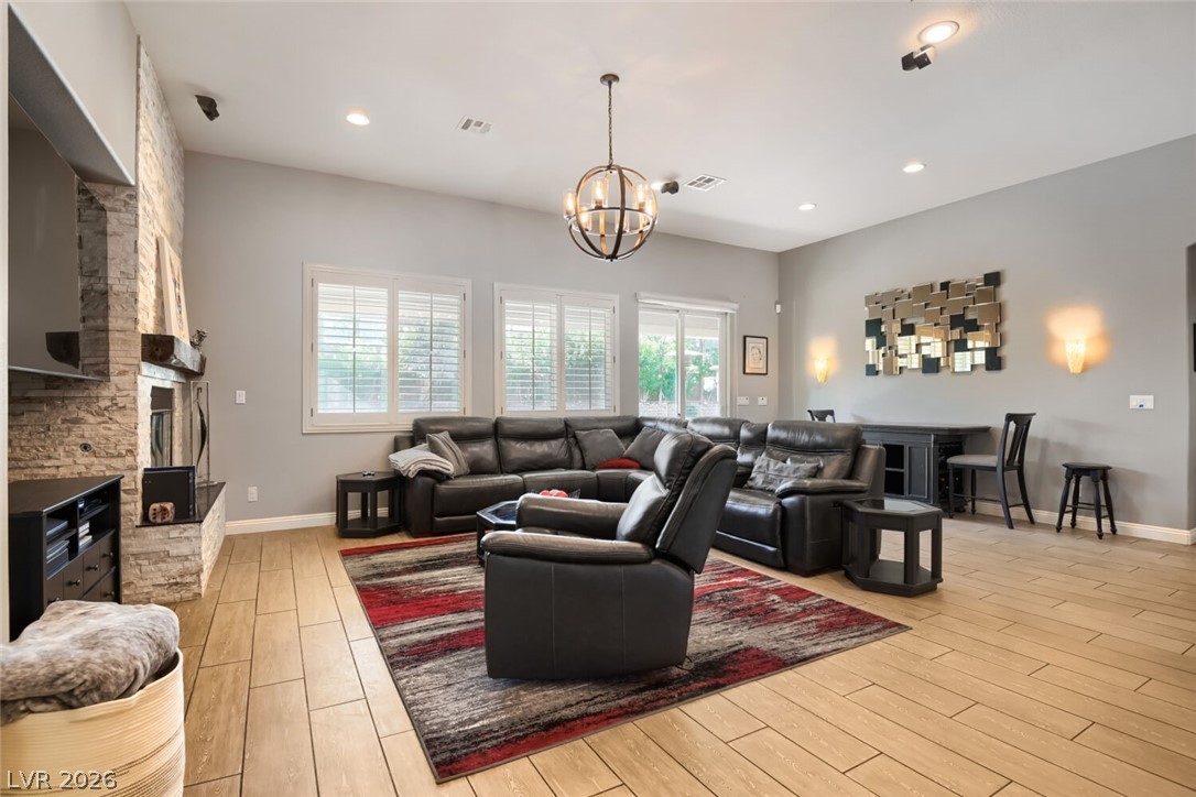 3933 Pasilla Avenue Las Vegas NV 89118