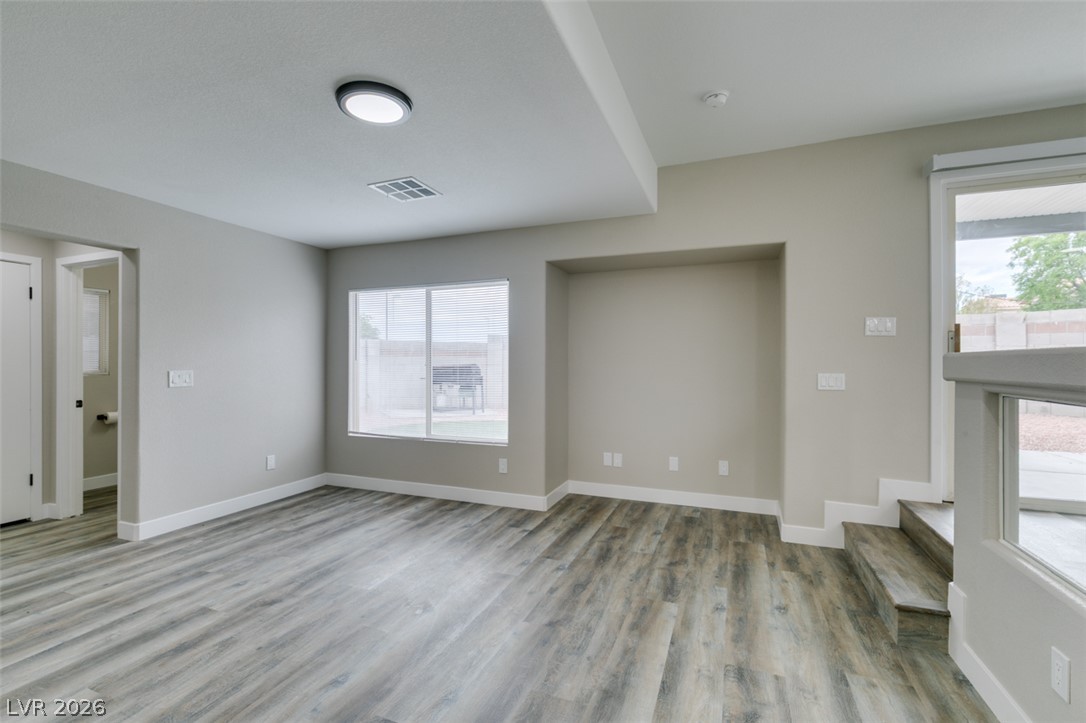 8721 Raindrop Canyon Avenue Las Vegas NV 89129