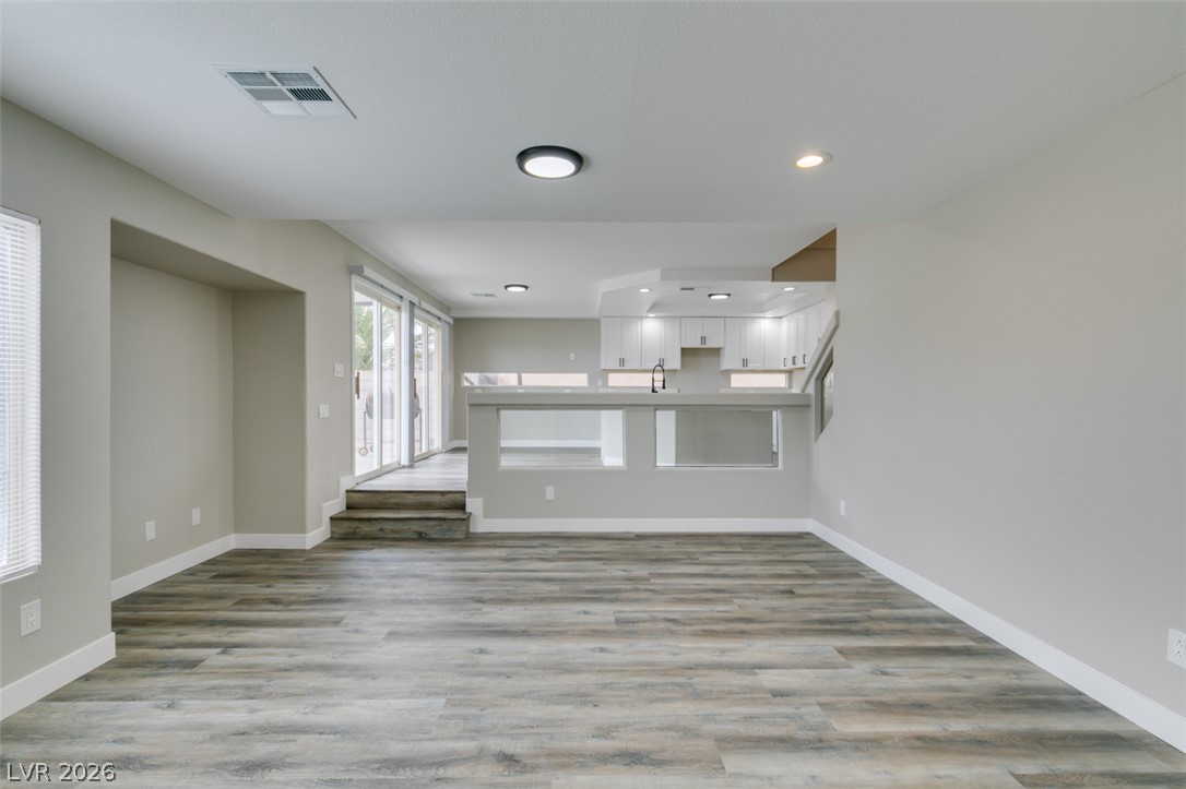 8721 Raindrop Canyon Avenue Las Vegas NV 89129